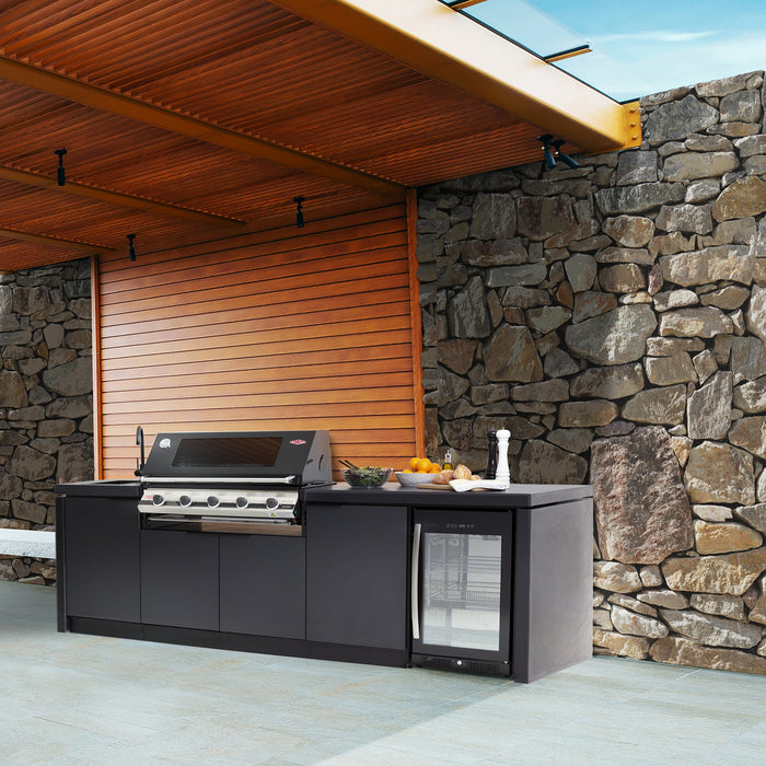 Cabinex Classic Kitchen paired with BeefEater S3000E Series Grill