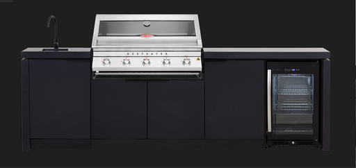 Cabinex Classic Kitchen paired with BeefEater 7000 Classic Series Grill