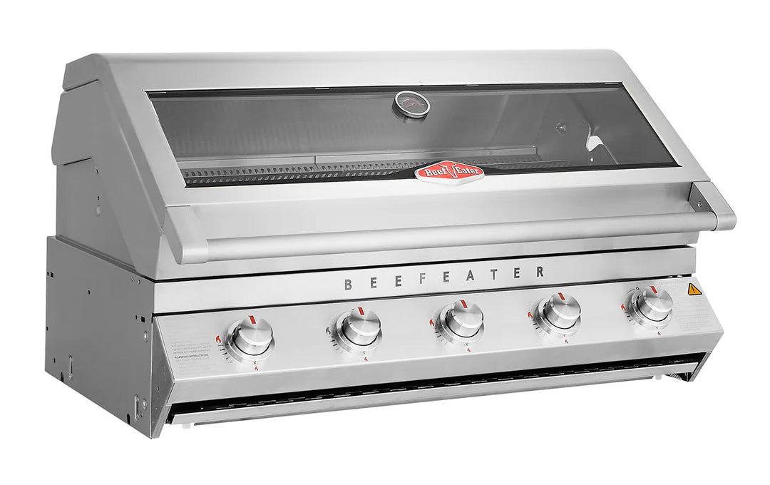 Cabinex Classic Kitchen paired with BeefEater 7000 Classic Series Grill